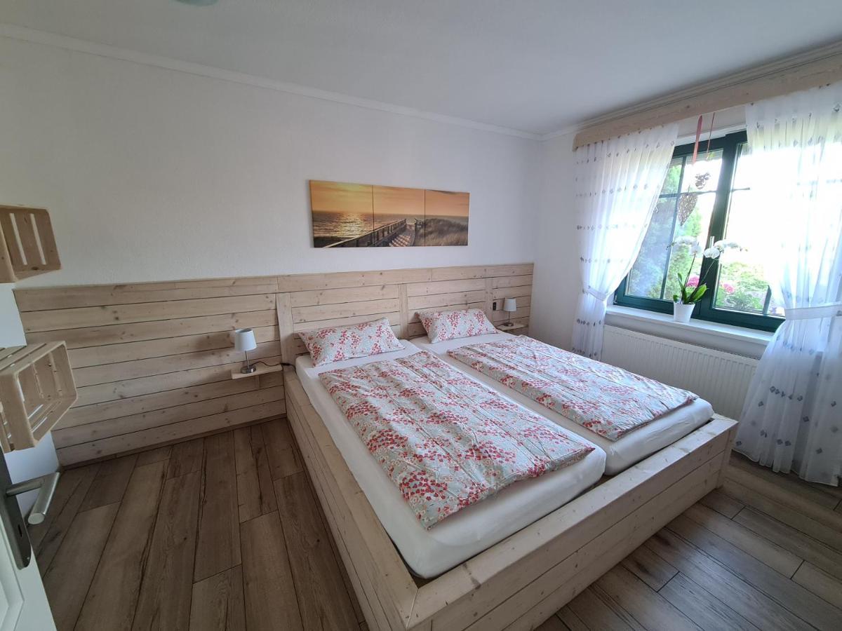 Eure Auszeit Appartement Vöhl Buitenkant foto